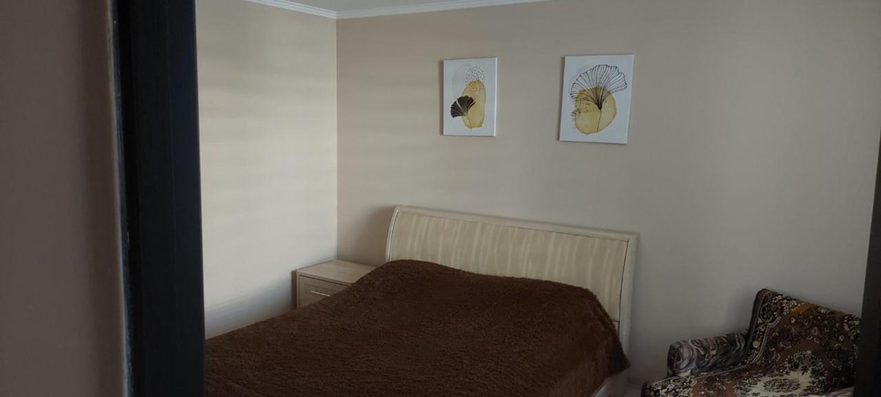 Apartmán Вулиця Нагiрна Kamenec Podolský Exteriér fotografie